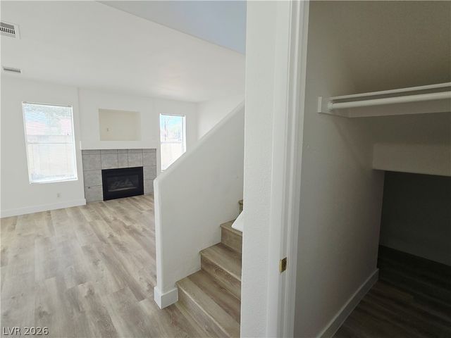 7201 Scenic Desert Court, Las Vegas, NV 89131