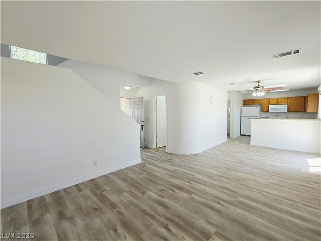 7201 Scenic Desert Court, Las Vegas, NV 89131