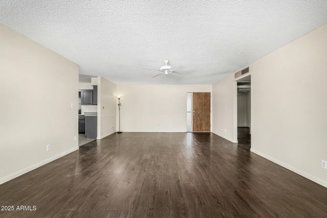 8344 E FAY Avenue, Mesa, AZ 85208