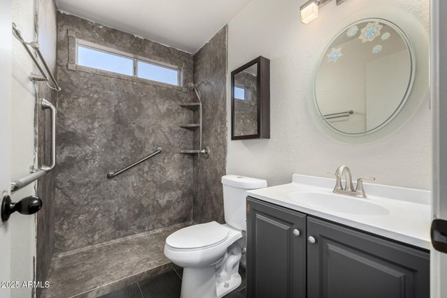 8344 E FAY Avenue, Mesa, AZ 85208