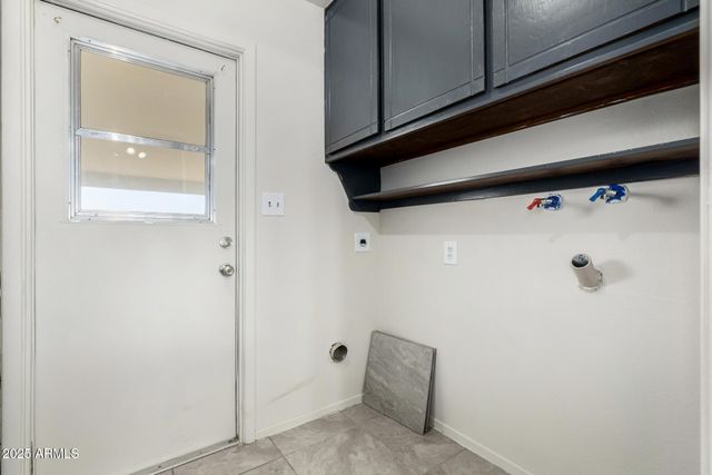 8344 E FAY Avenue, Mesa, AZ 85208