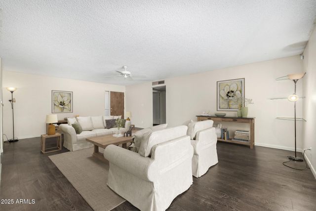 8344 E FAY Avenue, Mesa, AZ 85208