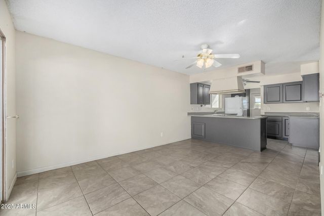 8344 E FAY Avenue, Mesa, AZ 85208