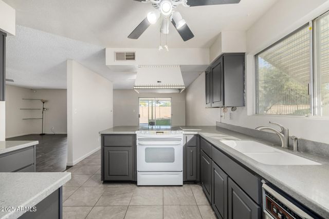 8344 E FAY Avenue, Mesa, AZ 85208