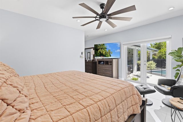 297 Minola Drive, Miami Springs, FL 33166