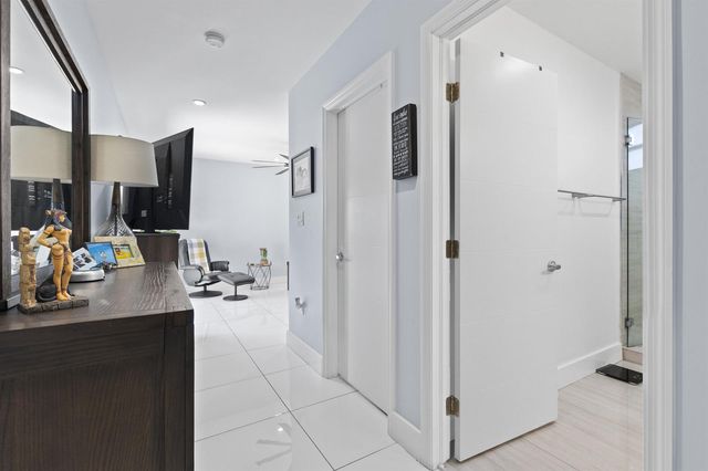 297 Minola Drive, Miami Springs, FL 33166