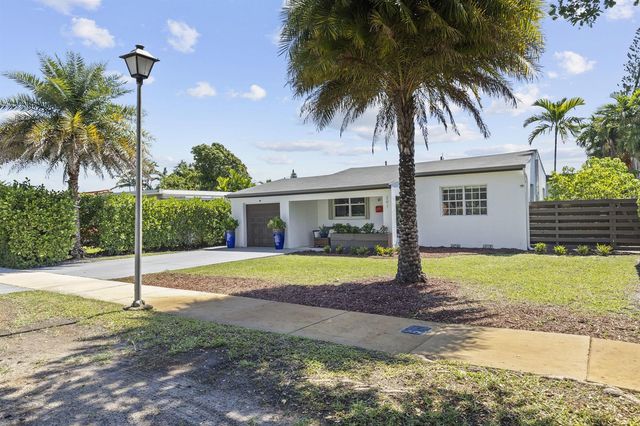 297 Minola Drive, Miami Springs, FL 33166