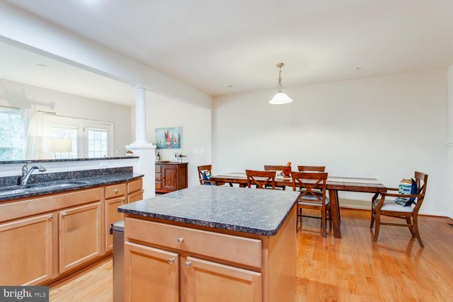 915 HALL STATION DR, Bowie, MD 20721