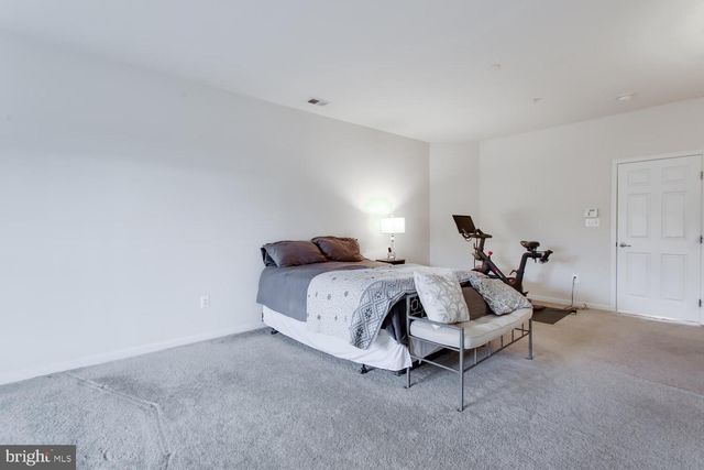 915 HALL STATION DR, Bowie, MD 20721