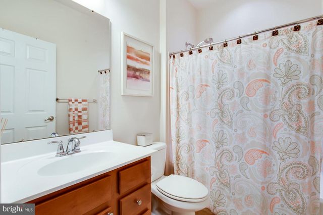 915 HALL STATION DR, Bowie, MD 20721