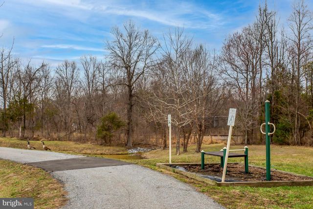 915 HALL STATION DR, Bowie, MD 20721