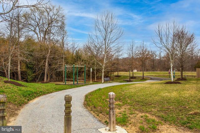 915 HALL STATION DR, Bowie, MD 20721