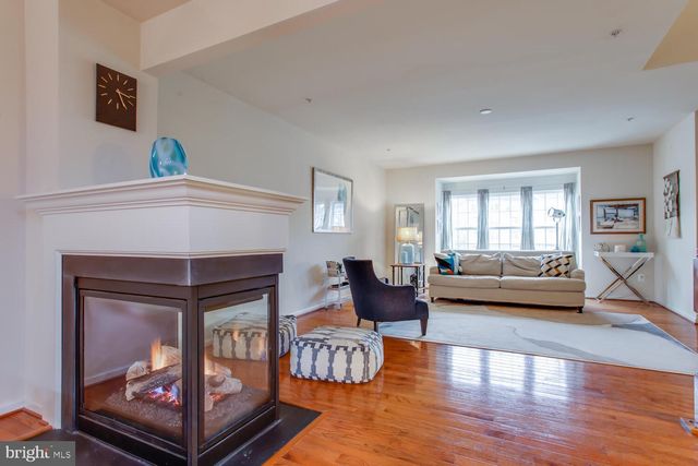 915 HALL STATION DR, Bowie, MD 20721