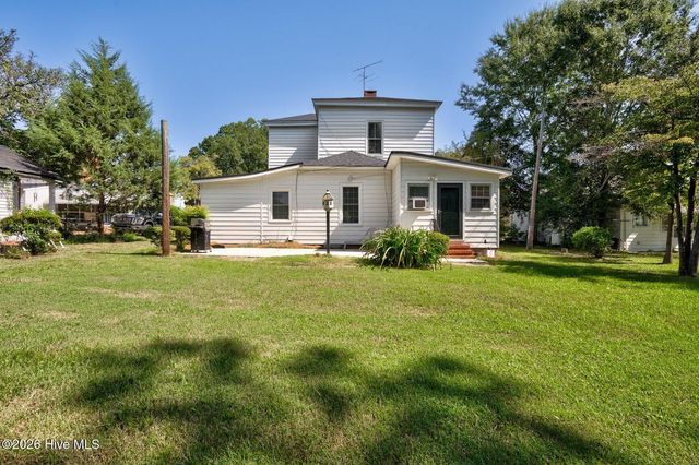 405 E Center Street, Nashville, NC 27856