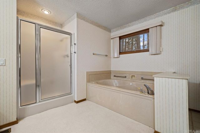 34 Alicante Way, Hot Springs Village, AR 71909