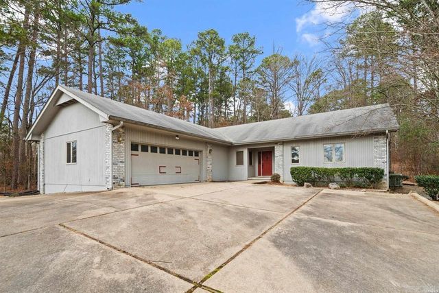 34 Alicante Way, Hot Springs Village, AR 71909