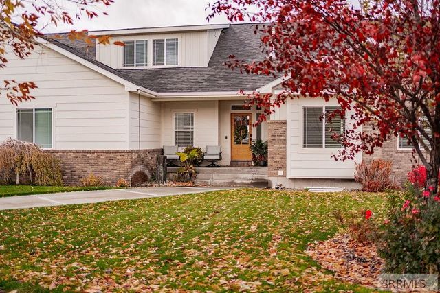 6369 E Tower Castle Loop, Ammon, ID 83406