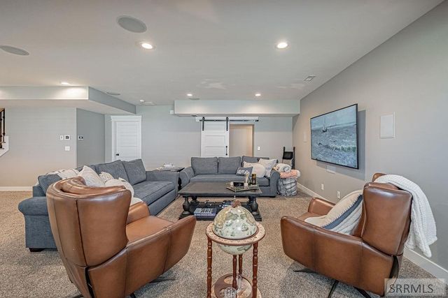 6369 E Tower Castle Loop, Ammon, ID 83406