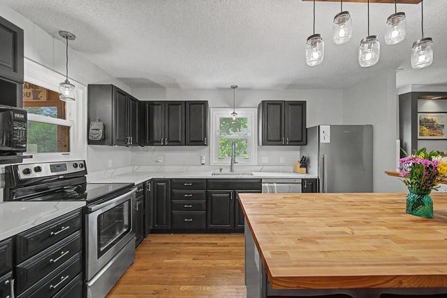 4510 Gettysburg Avenue N, New Hope, MN 55428