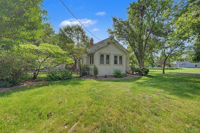 4510 Gettysburg Avenue N, New Hope, MN 55428