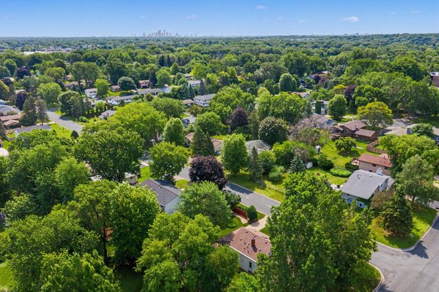 4510 Gettysburg Avenue N, New Hope, MN 55428