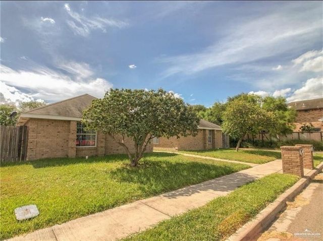 2013 N El Mundo Drive, Edinburg, TX 78541