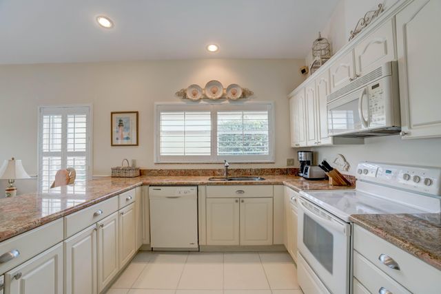 3518 Lantern Bay Drive, Jupiter, FL 33477