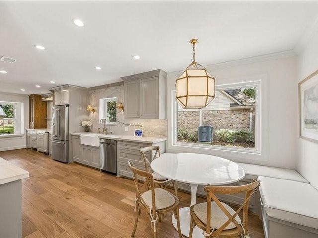 1307 Berrywood Lane, Houston, TX 77077
