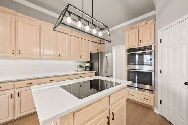 8800 Thornway Drive, North Richland Hills, TX 76182