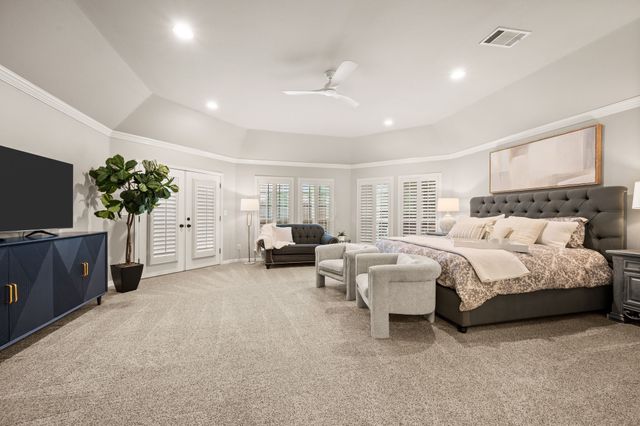8800 Thornway Drive, North Richland Hills, TX 76182