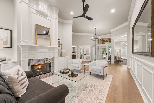 8800 Thornway Drive, North Richland Hills, TX 76182