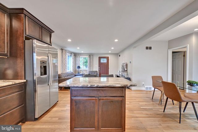 801 JUDY LN, Pikesville, MD 21208