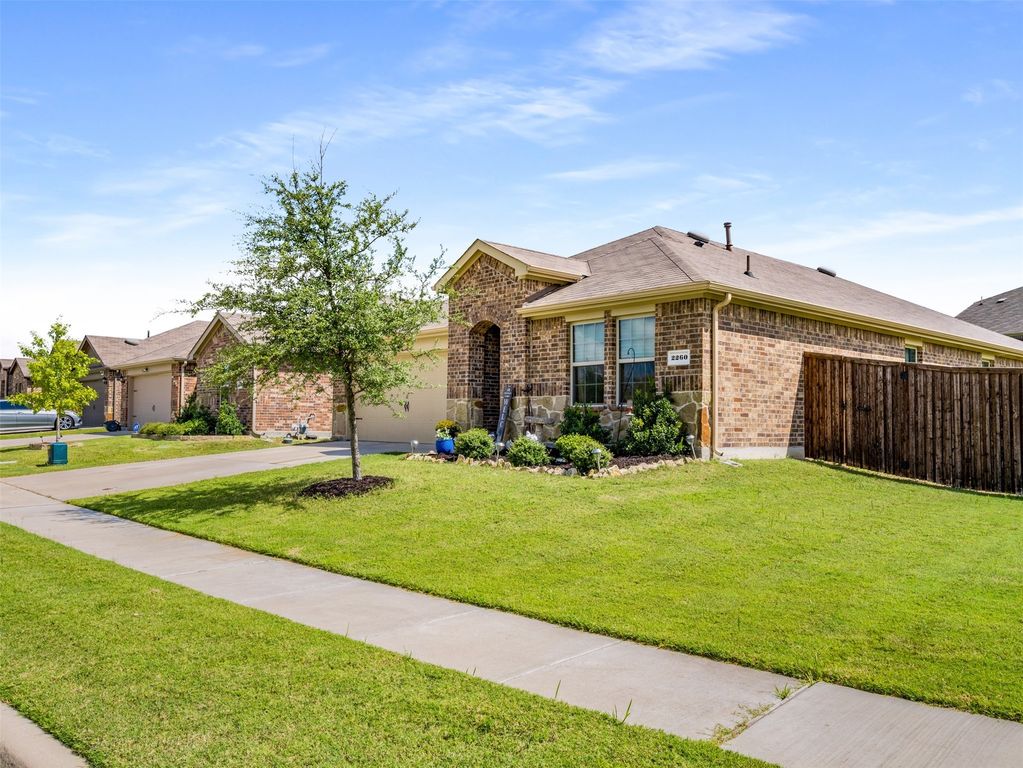 2260 Starling Street, Crandall, TX 75114
