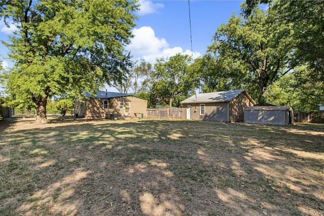 5808 S Southeast Blvd, Derby, KS 67037