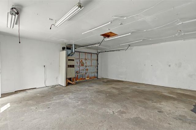 5808 S Southeast Blvd, Derby, KS 67037