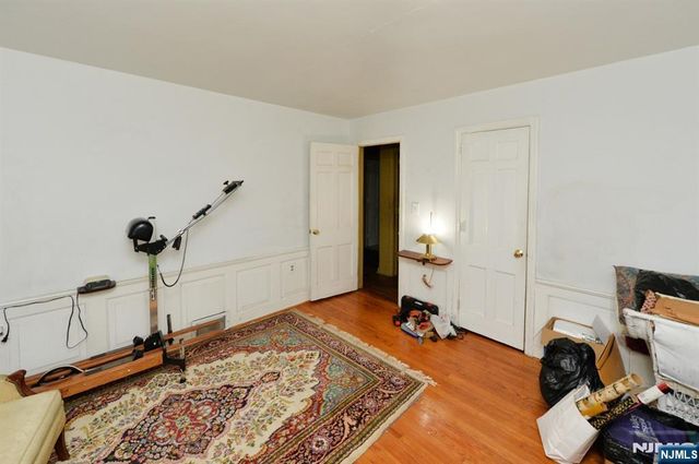 6 Central Avenue, Demarest, NJ 07627