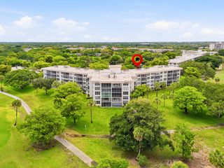 3800 Oaks Clubhouse Drive 410, Pompano Beach, FL 33069