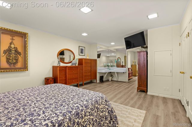 1427 Vinsetta Boulevard, Royal Oak, MI 48067