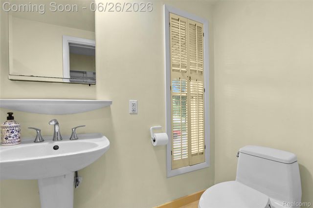 1427 Vinsetta Boulevard, Royal Oak, MI 48067