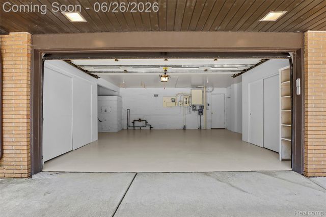 1427 Vinsetta Boulevard, Royal Oak, MI 48067