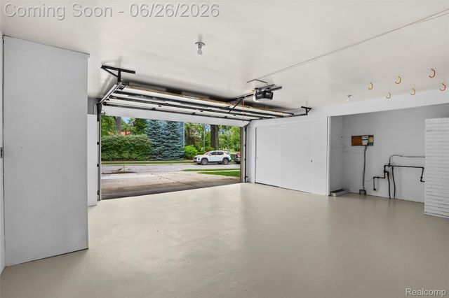 1427 Vinsetta Boulevard, Royal Oak, MI 48067