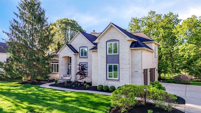 1013 Pine Hill Way, Carmel, IN 46032