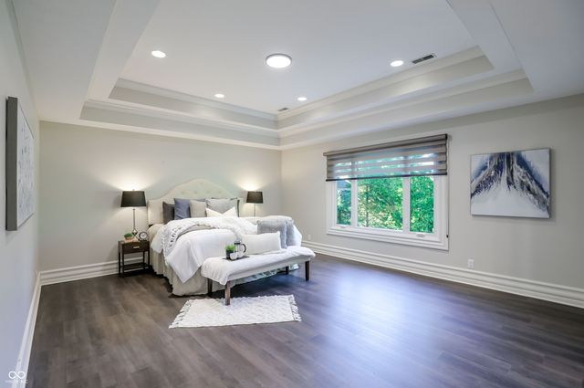 1013 Pine Hill Way, Carmel, IN 46032