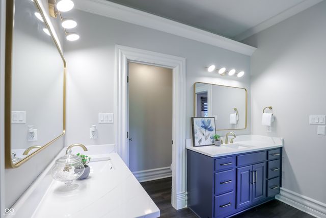 1013 Pine Hill Way, Carmel, IN 46032