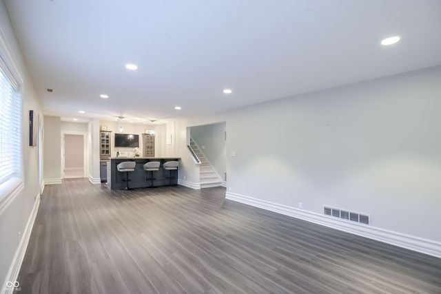 1013 Pine Hill Way, Carmel, IN 46032