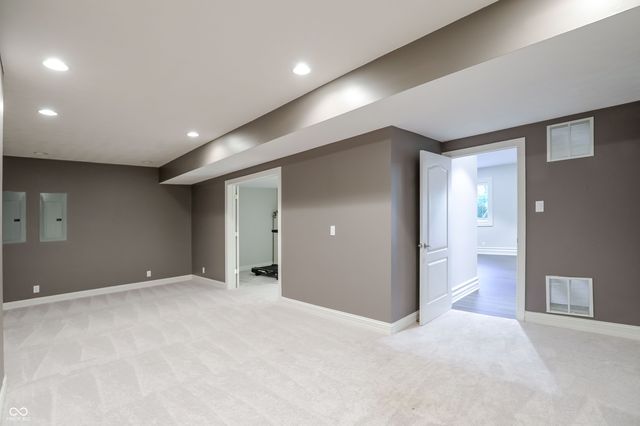 1013 Pine Hill Way, Carmel, IN 46032