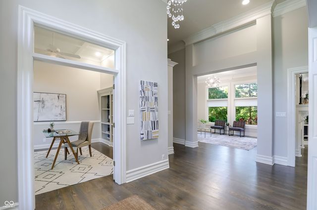 1013 Pine Hill Way, Carmel, IN 46032