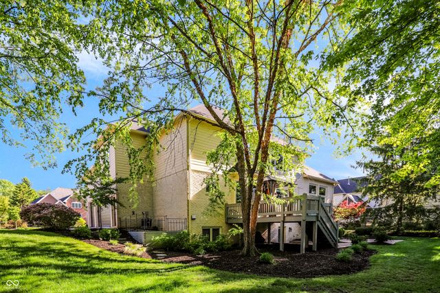 1013 Pine Hill Way, Carmel, IN 46032
