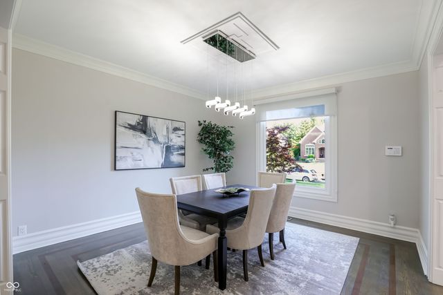 1013 Pine Hill Way, Carmel, IN 46032