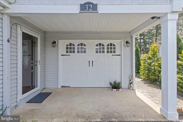 32 BUCKINGHAM DR, Southampton, NJ 08088